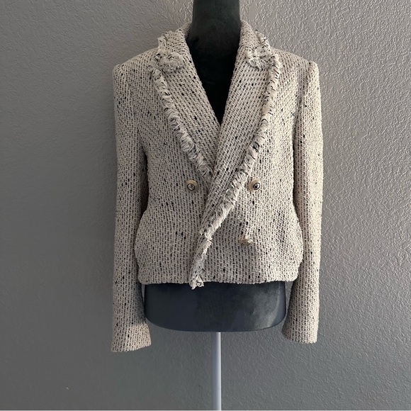 Zara Jackets & Blazers - Zara Tweed Bouclé Cropped Blazer Jacket Frayed Trim Double Breasted L